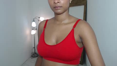 isabel online show from October 16, 2025, 3:07 am