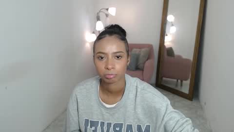 isabel online show from February 9, 2026, 2:37 am