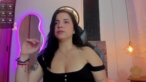 Tatiana SC online show from January 14, 2026, 1:28 pm