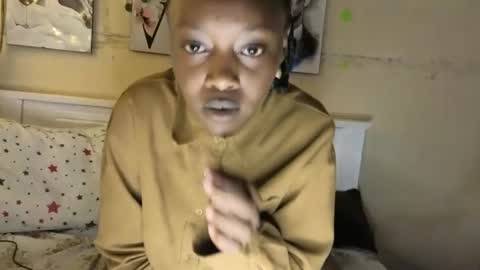 Snapshot of tatianamitchelle014 chatting on May 1, 2026, 9:25 am tatianamitchelle014 online show from May 1, 2026, 9:25 am