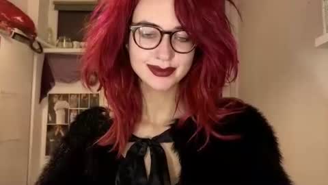 Tatiana online show from October 19, 2025, 7:36 pm