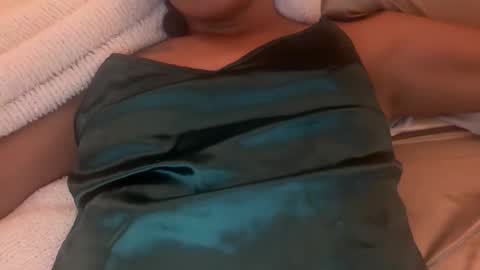 Tatianna Marie online show from December 3, 2025, 8:45 am