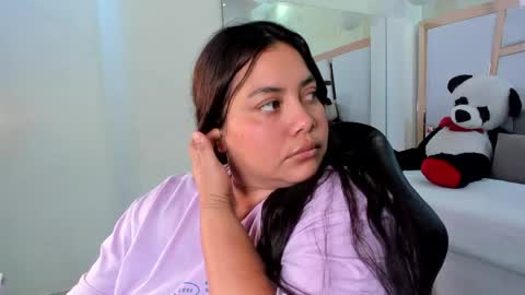 Snapshot of tatikanyx chatting on May 14, 2026, 12:12 pm tatikanyx online show from May 14, 2026, 12:12 pm