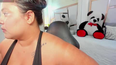 Snapshot of tatikanyx chatting on June 3, 2026, 12:08 pm tatikanyx online show from June 3, 2026, 12:08 pm