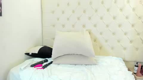 Snapshot of tatikanyx chatting on July 19, 2026, 10:02 pm tatikanyx online show from July 19, 2026, 10:02 pm