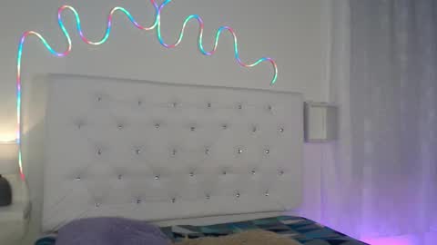 tatix online show from October 6, 2025, 1:19 pm