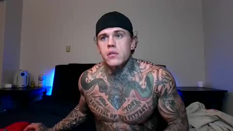 Snapshot of tatteddaddy9000 chatting on November 9, 2025, 7:06 am D-Man online show from November 9, 2025, 7:06 am