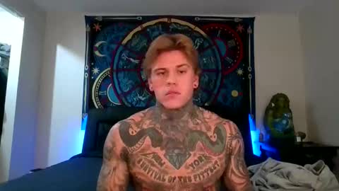Snapshot of tatteddaddy9000 chatting on November 25, 2025, 12:16 pm D-Man online show from November 25, 2025, 12:16 pm