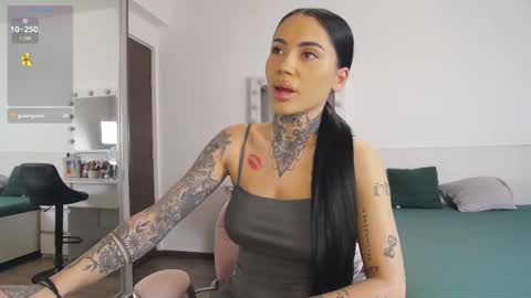 Kendra     onlyfans- online show from March 5, 2025, 8:42 pm