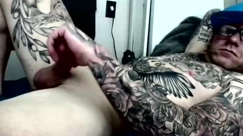 tattooedteaseme online show from April 22, 2026, 7:11 am