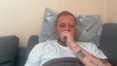 tattoomanforgirls online show from April 5, 2026, 10:45 am