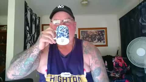 tattzsexy online show from March 4, 2026, 5:13 am