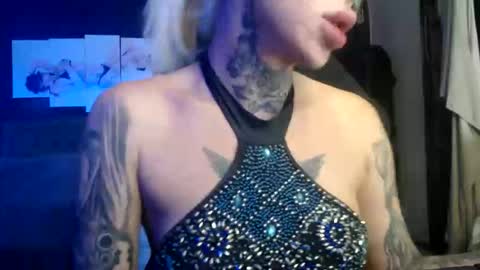 Snapshot of tatuada_safada chatting on June 2, 2026, 2:13 am tatuada_safada online show from June 2, 2026, 2:13 am