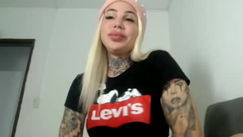 Snapshot of tatuada_safada chatting on June 19, 2026, 6:56 pm tatuada_safada online show from June 19, 2026, 6:56 pm