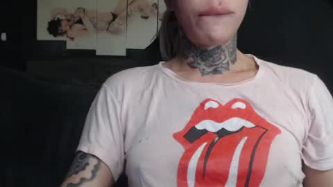 Snapshot of tatuada_safada chatting on August 6, 2026, 10:39 am tatuada_safada online show from August 6, 2026, 10:39 am