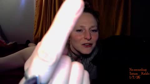 TATUM  ALL MY LINKS  online show from January 7, 2026, 11:40 pm