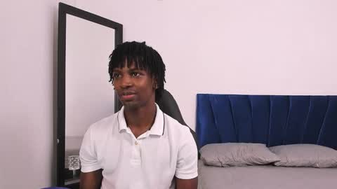 tau_montes online show from September 22, 2025, 2:41 pm