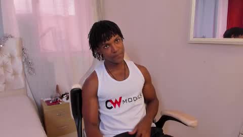 tau_montes online show from December 1, 2025, 4:34 pm