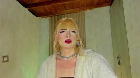 taurito___ online show from January 11, 2026, 11:26 am