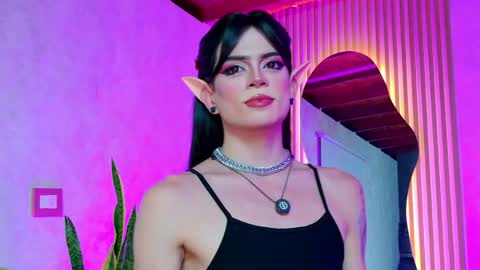 taurito___ online show from April 22, 2026, 4:37 am