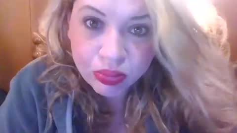 Snapshot of taurus79007 chatting on October 28, 2025, 4:42 pm Taurus79007 online show from October 28, 2025, 4:42 pm