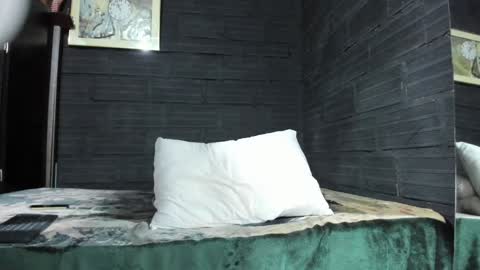  T A U R U S  online show from January 28, 2025, 3:57 am