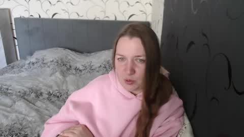 Snapshot of taxxxu chatting on April 28, 2026, 10:53 am Diana online show from April 28, 2026, 10:53 am