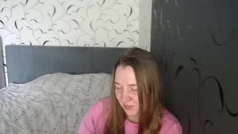 Snapshot of taxxxu chatting on May 16, 2026, 6:54 am Diana online show from May 16, 2026, 6:54 am