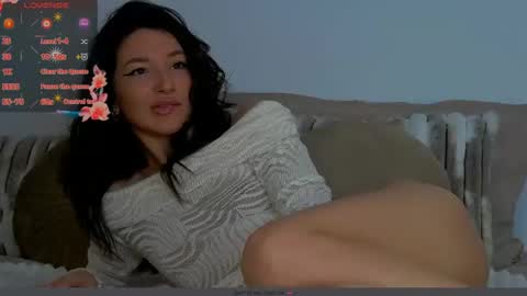 TayaKayan online show from March 6, 2025, 4:19 am