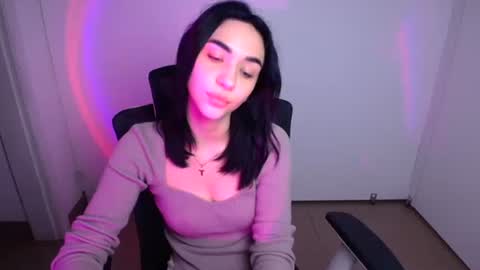 Tayla online show from October 11, 2025, 5:50 am