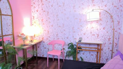 Taylor Bennet online show from April 7, 2026, 11:32 am