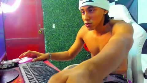 Taylor online show from February 22, 2026, 5:44 pm