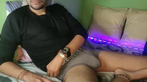 Taylor online show from March 8, 2026, 2:04 am