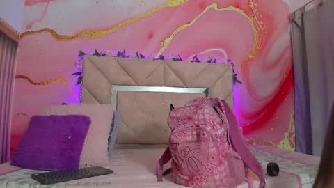 Oriana online show from November 28, 2025, 11:02 am