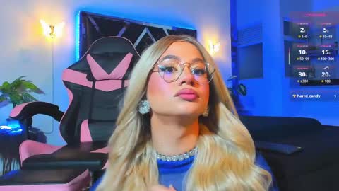 Snapshot of taylor_sanz chatting on May 30, 2026, 2:41 am Taylor Sanz online show from May 30, 2026, 2:41 am