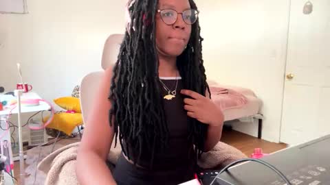 Snapshot of taylorsosweets chatting on May 14, 2026, 9:43 pm Taylor online show from May 14, 2026, 9:43 pm