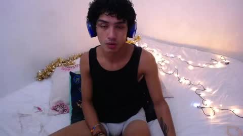 Tayron online show from December 28, 2024, 4:52 pm