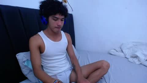 Tayron online show from January 26, 2025, 11:18 pm