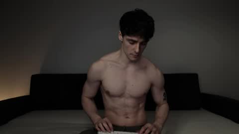 Ean online show from April 4, 2026, 9:51 am