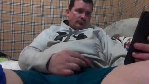 Snapshot of tbaxter95187 chatting on May 5, 2026, 1:30 pm tbaxter95187 online show from May 5, 2026, 1:30 pm