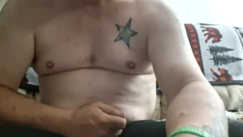 Snapshot of tbaxter95187 chatting on July 2, 2026, 8:31 am tbaxter95187 online show from July 2, 2026, 8:31 am