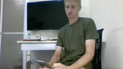 tcute0 online show from September 22, 2025, 8:33 pm