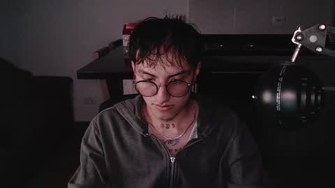 Teo independent model online show from March 17, 2026, 2:05 am