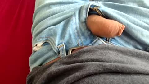 Snapshot of teaeumeer_2027 chatting on June 12, 2026, 11:53 am teaeumeer_2027 online show from June 12, 2026, 11:53 am