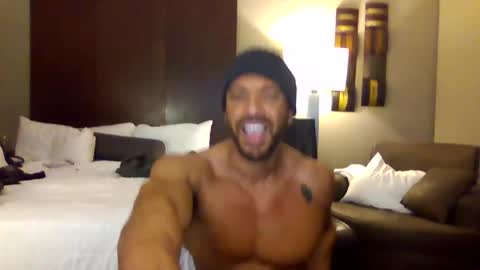 Techflexdylan online show from November 11, 2025, 6:46 am