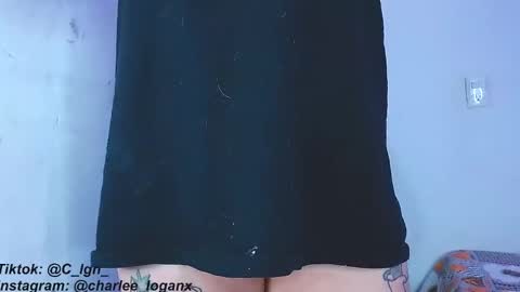 Charlee He online show from January 5, 2025, 1:24 am