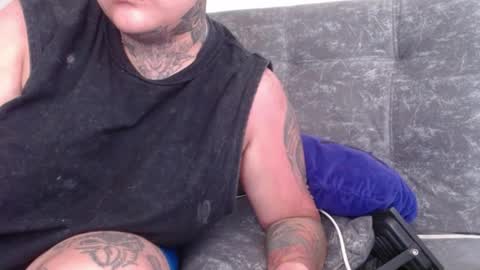 Charlee He online show from June 1, 2026, 4:41 pm