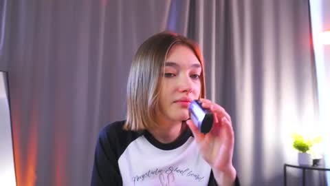 all me precious   online show from March 5, 2026, 7:04 am