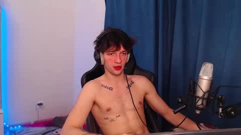 Teddy online show from December 19, 2024, 8:13 pm