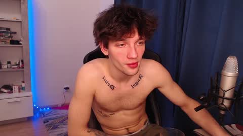 Teddy online show from December 20, 2024, 2:19 am